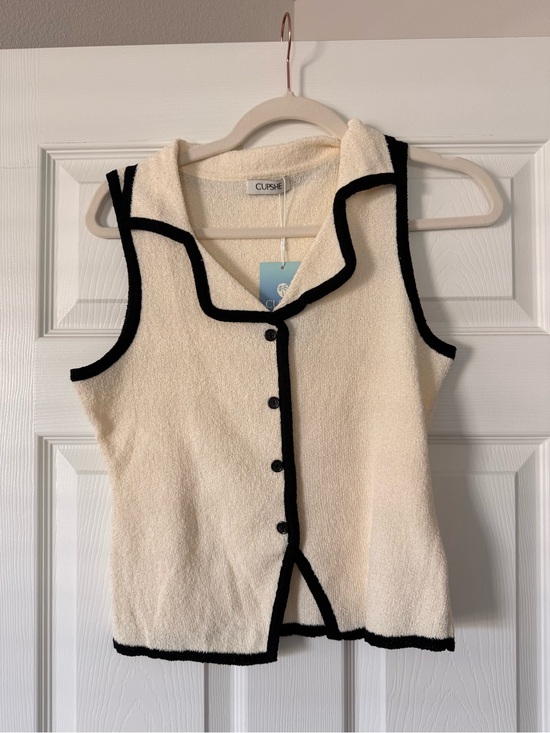 Cupshe Sweaters - CUPSHE Cream Sleeveless Knit Top with Black Trim